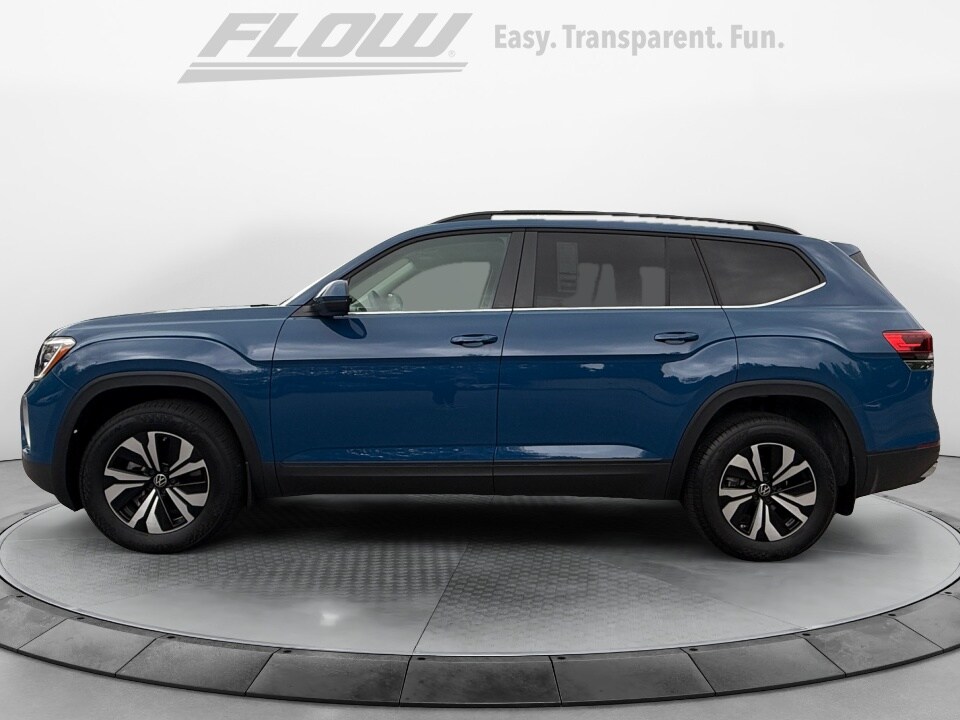 2025 Volkswagen Atlas SE photo 4