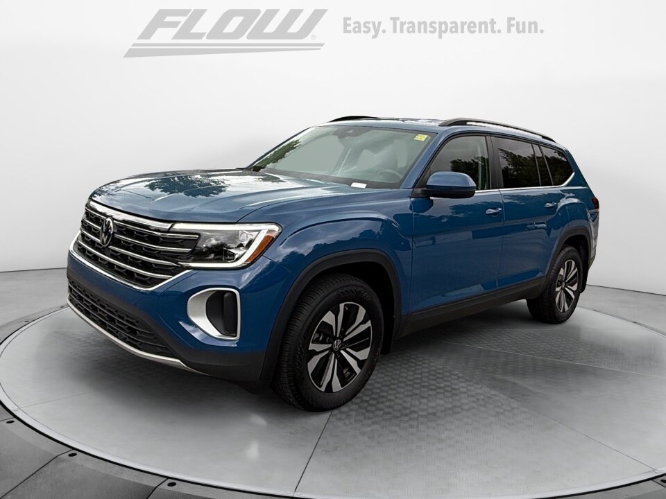 2025 Volkswagen Atlas SE photo 3
