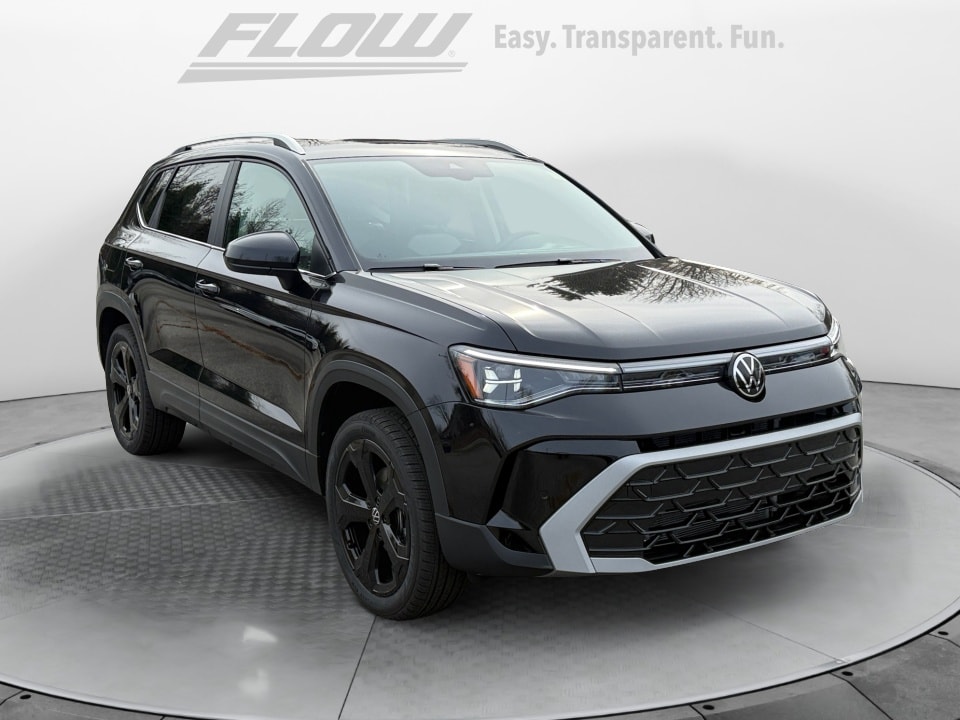 2026 Volkswagen Taos SEL's photo