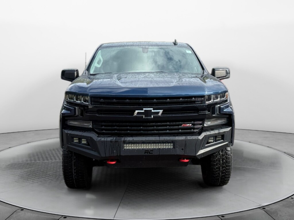 Used 2020 Chevrolet Silverado 1500 4WD Crew Cab Short Bed LT Trail Boss Truck