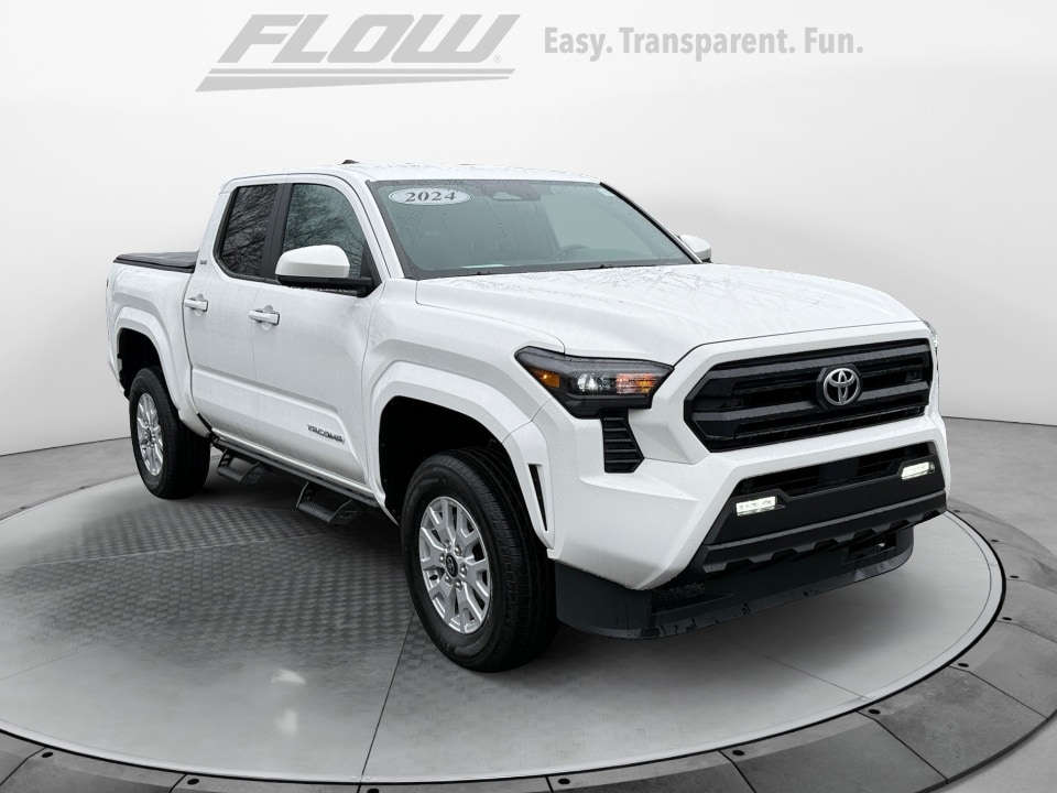 2024 Toyota Tacoma SR5's photo