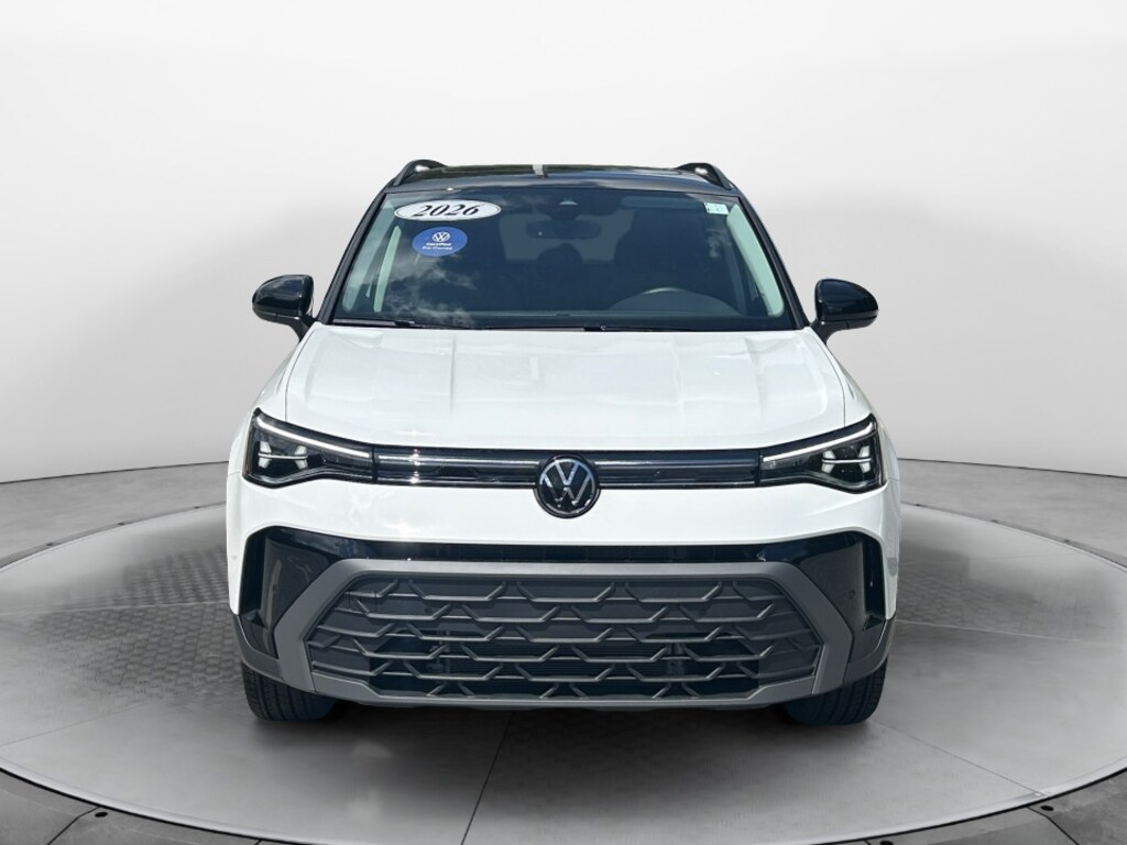 Used 2026 Volkswagen Taos SE Black SUV
