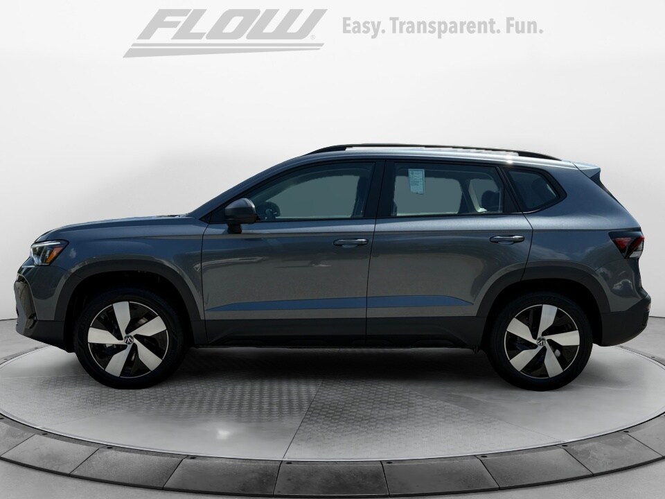 2025 Volkswagen Taos S photo 4