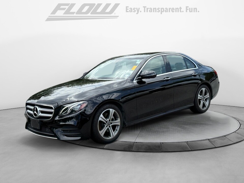 2019 Mercedes Benz E 300 photo 3
