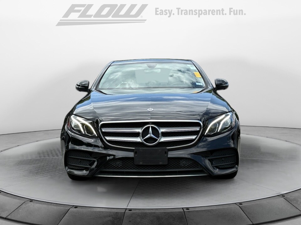 2019 Mercedes Benz E 300 photo 2