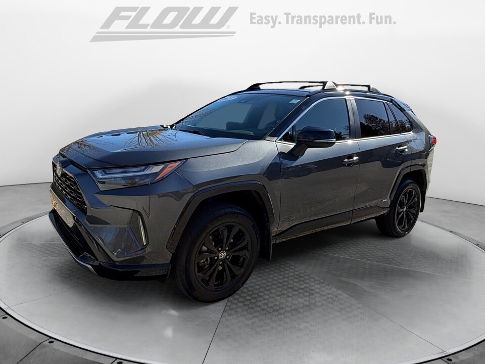 2023 Toyota RAV4 Hybrid XSE photo 3