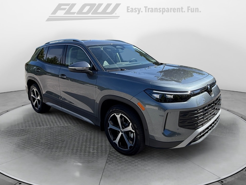 2026 Volkswagen Tiguan 2.0T SE 4Motion's photo