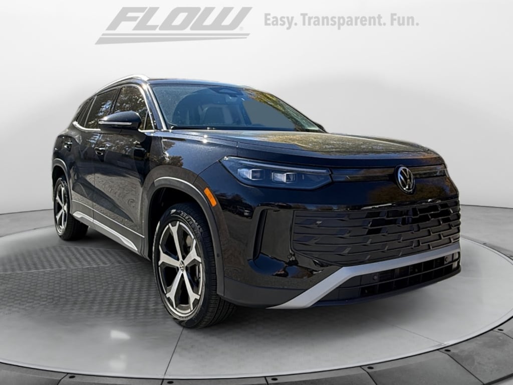 New 2025 Volkswagen Tiguan 2.0T SE SUV