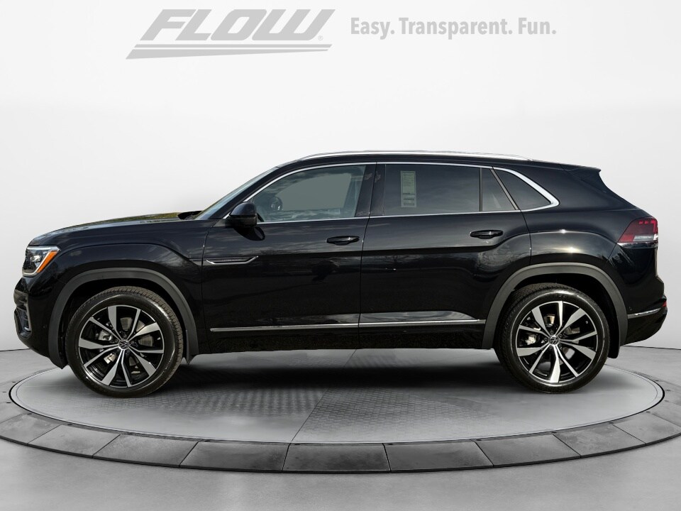2026 Volkswagen Atlas Cross Sport SEL Premium R-Line photo 3