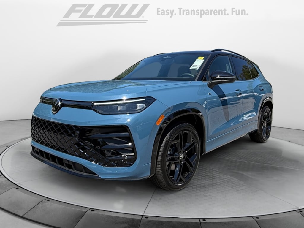 New 2026 Volkswagen Tiguan SE R-Line Black SUV