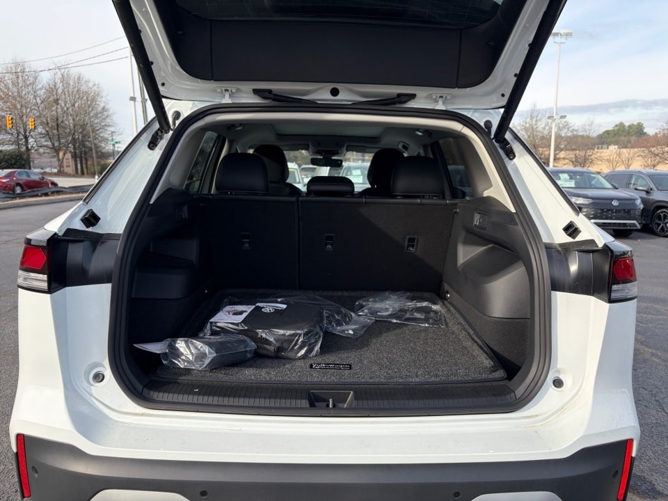 2026 Volkswagen Tiguan SE - Photo 15