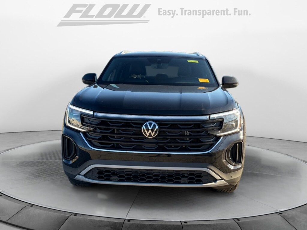 Certified 2025 Volkswagen Atlas Cross Sport 2.0T SE w/Technology SUV