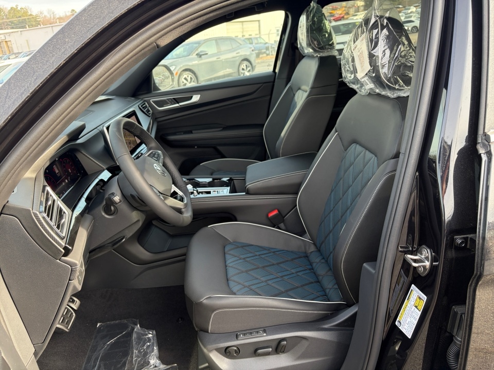 2026 Volkswagen Atlas Cross Sport SEL Premium R-LINE - Photo 29