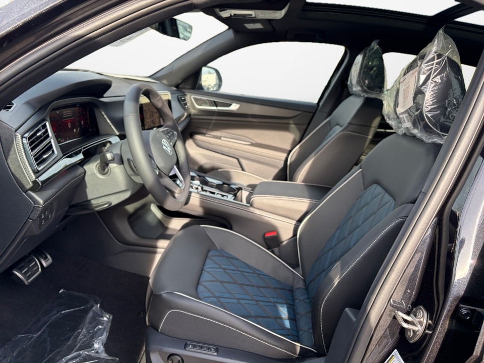 2026 Volkswagen Atlas Cross Sport SEL Premium R-LINE - Photo 8