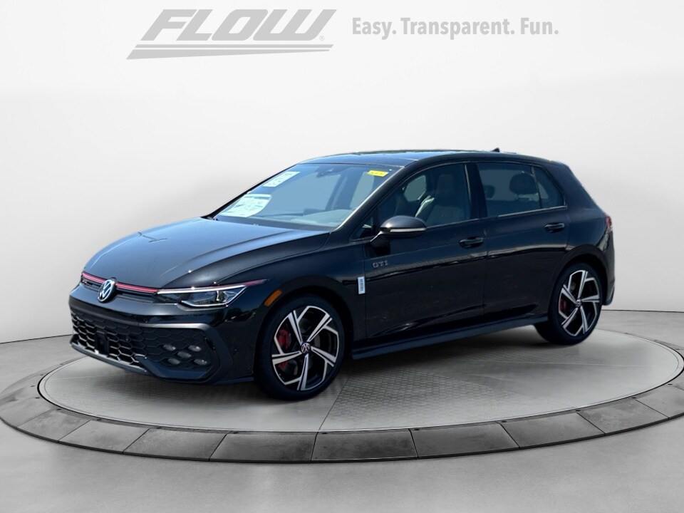 2025 Volkswagen Golf GTI SE photo 3