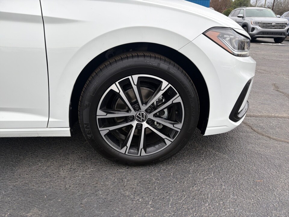 2026 Volkswagen Jetta Sport - Photo 28
