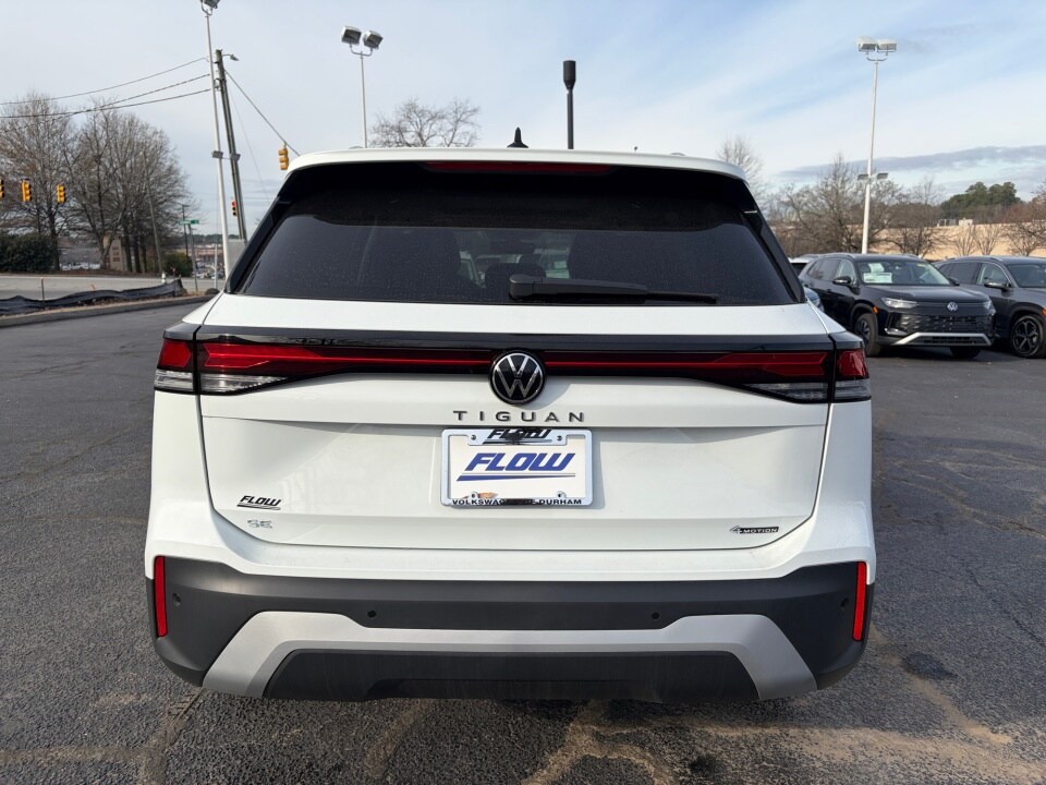 2026 Volkswagen Tiguan SE - Photo 14