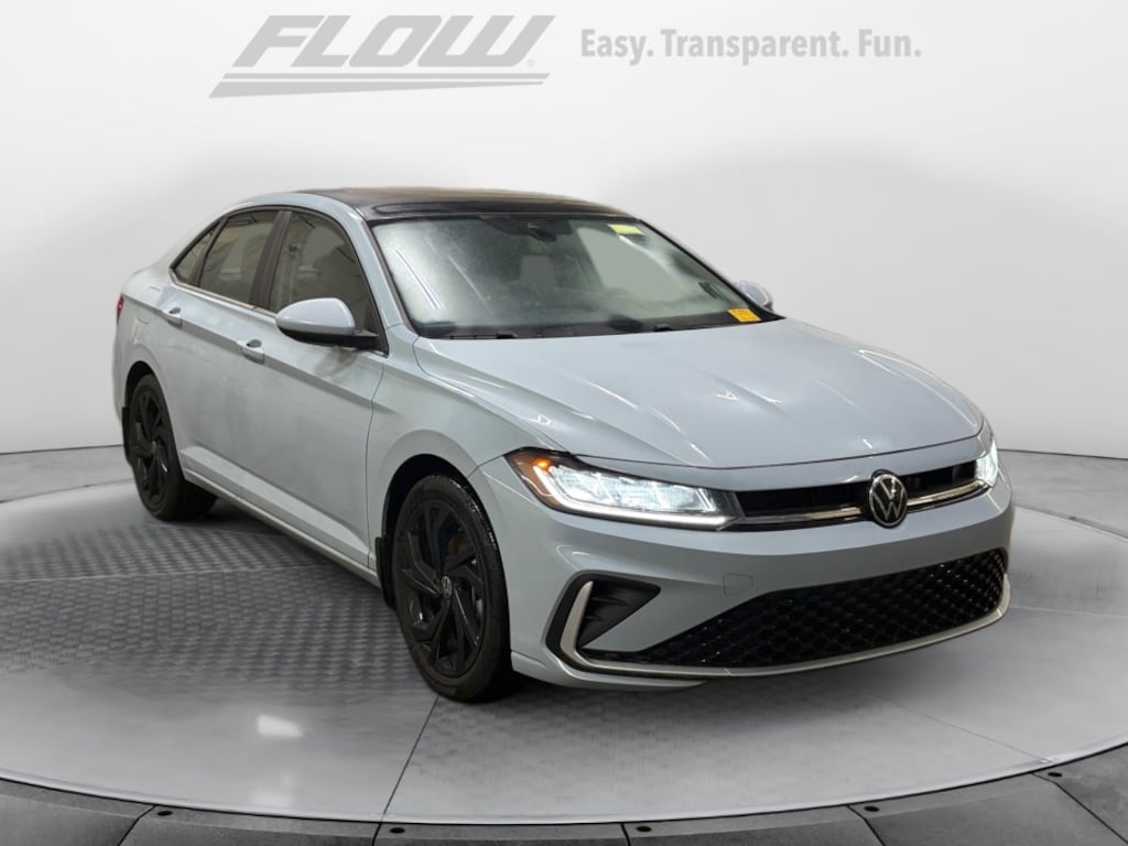 Certified 2025 Volkswagen Jetta 1.5T SE Sedan
