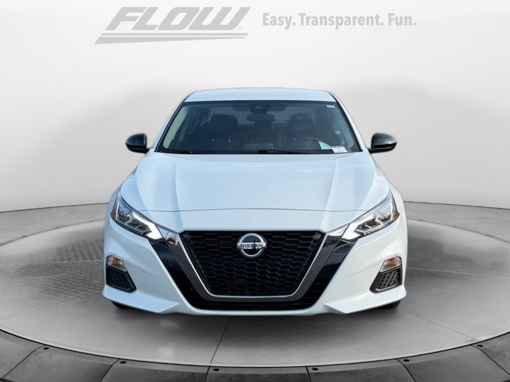 Used 2022 Nissan Altima SR FWD Sedan