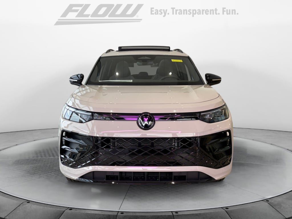 New 2026 Volkswagen Tiguan 2.0T SE SUV