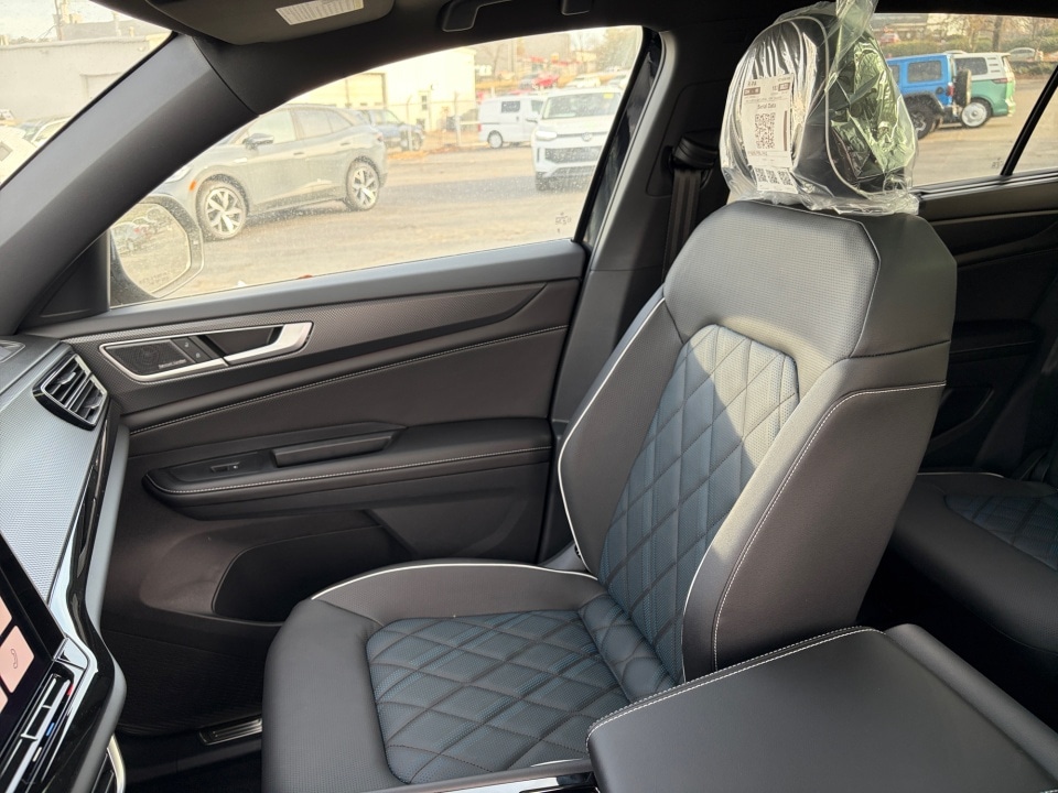 2026 Volkswagen Atlas Cross Sport SEL Premium R-LINE - Photo 27