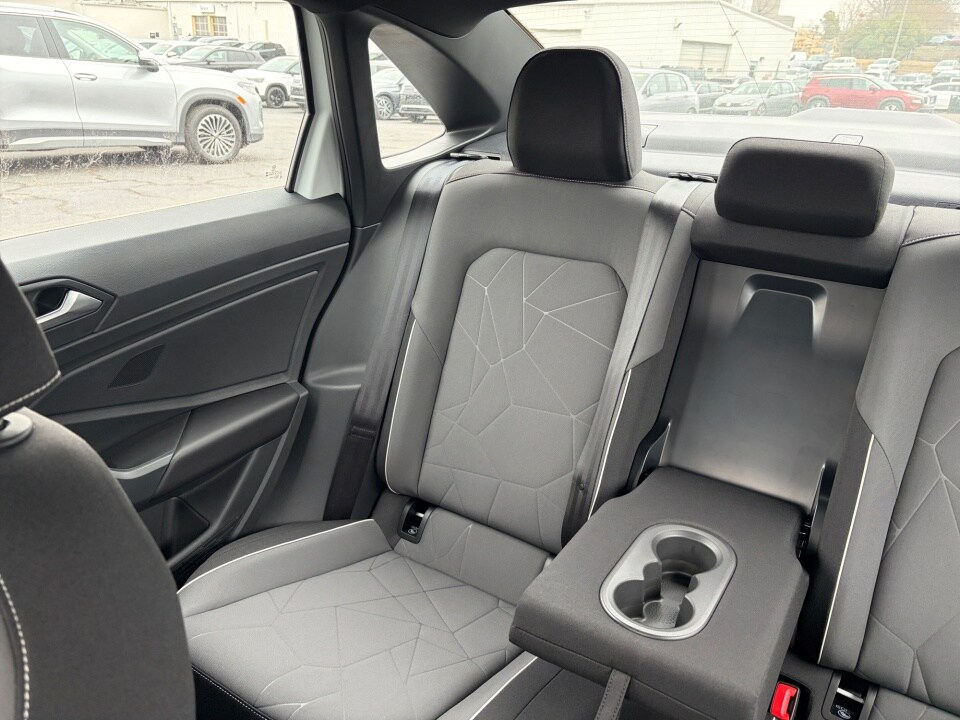 2026 Volkswagen Jetta Sport - Photo 32