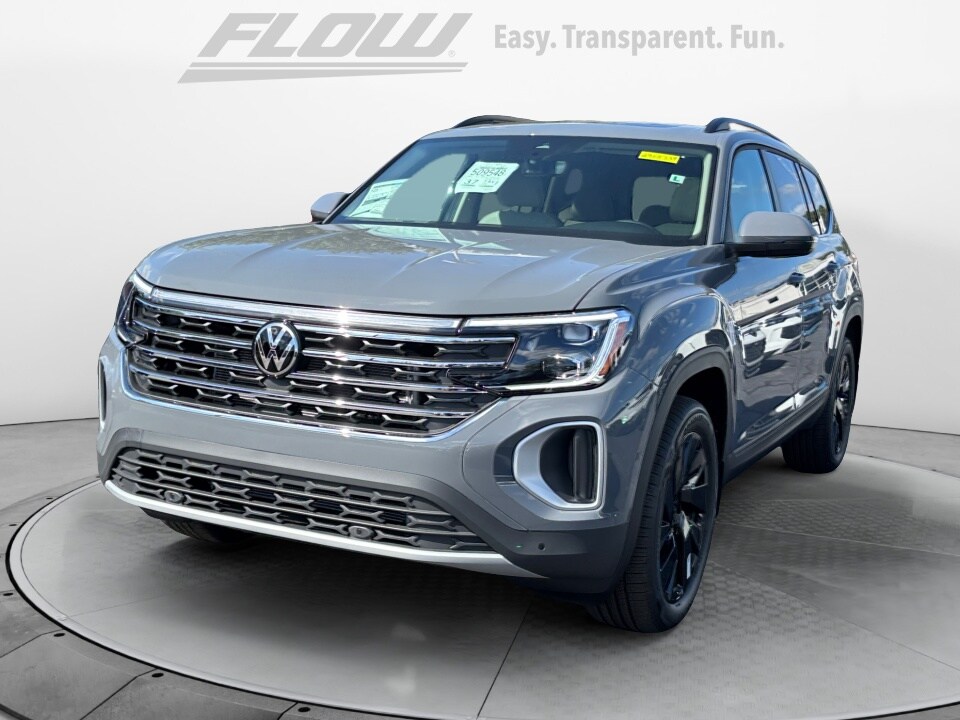 2026 Volkswagen Atlas SE Technology photo 3