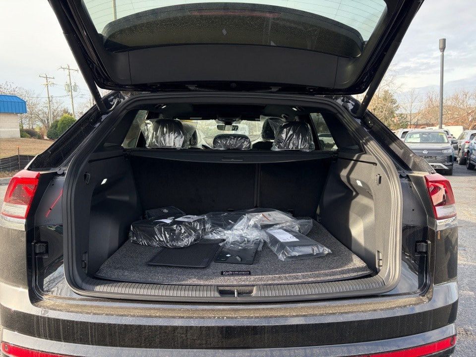 2026 Volkswagen Atlas Cross Sport SEL Premium R-LINE - Photo 14