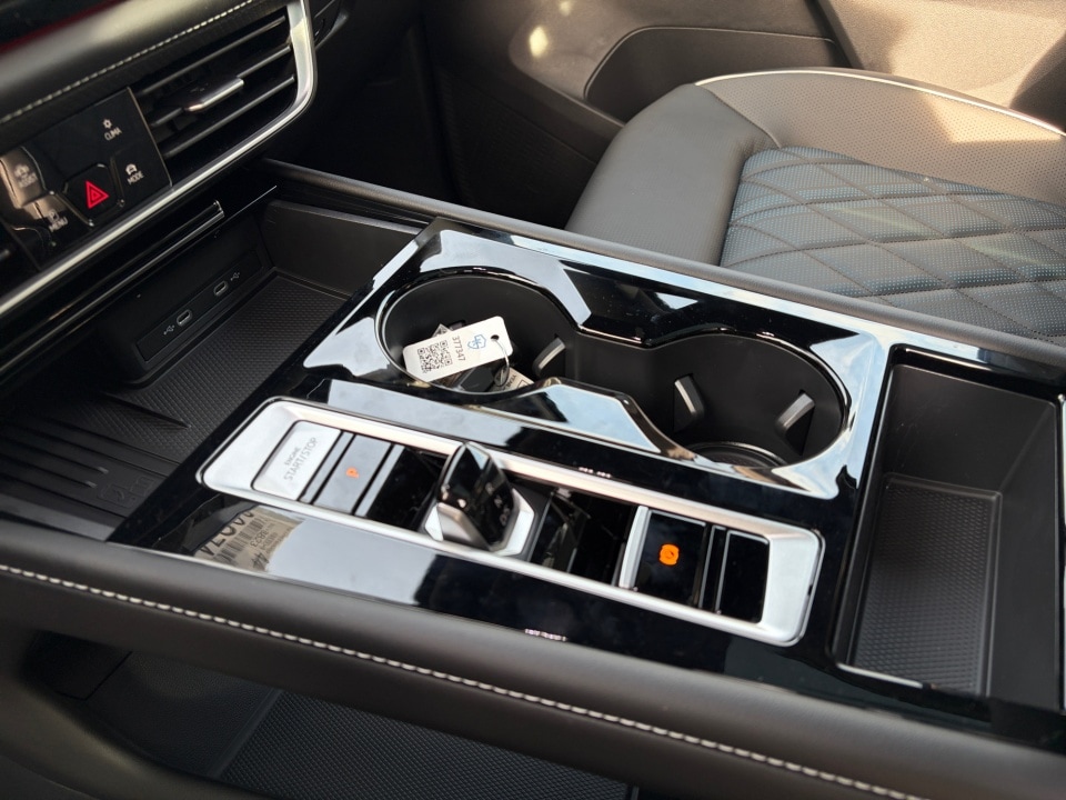 2026 Volkswagen Atlas Cross Sport SEL Premium R-LINE - Photo 19