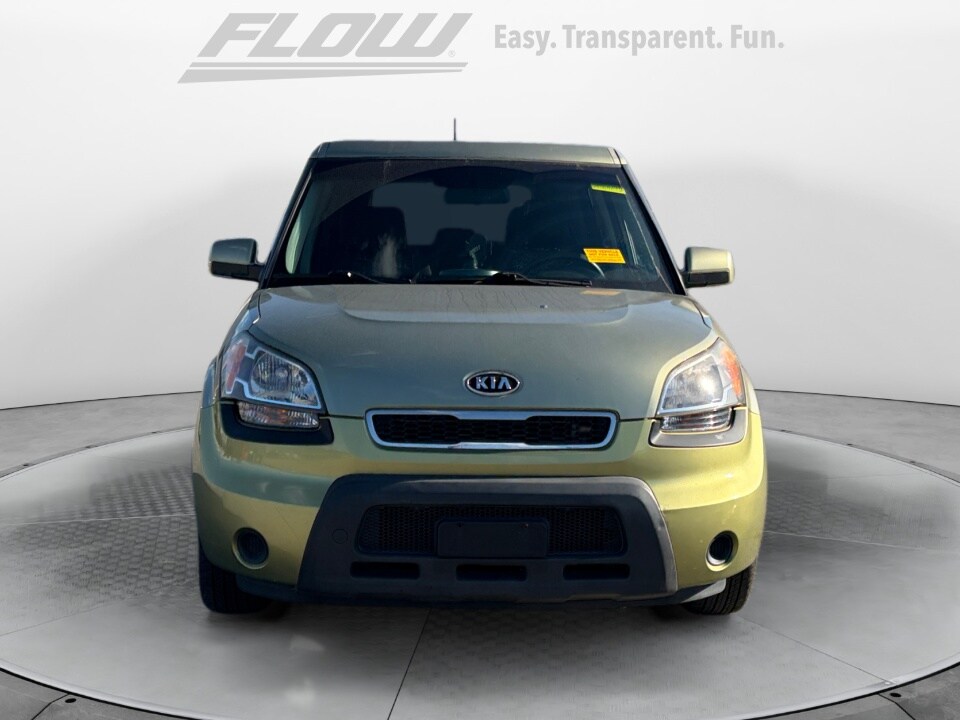 2011 Kia Soul Plus photo 2
