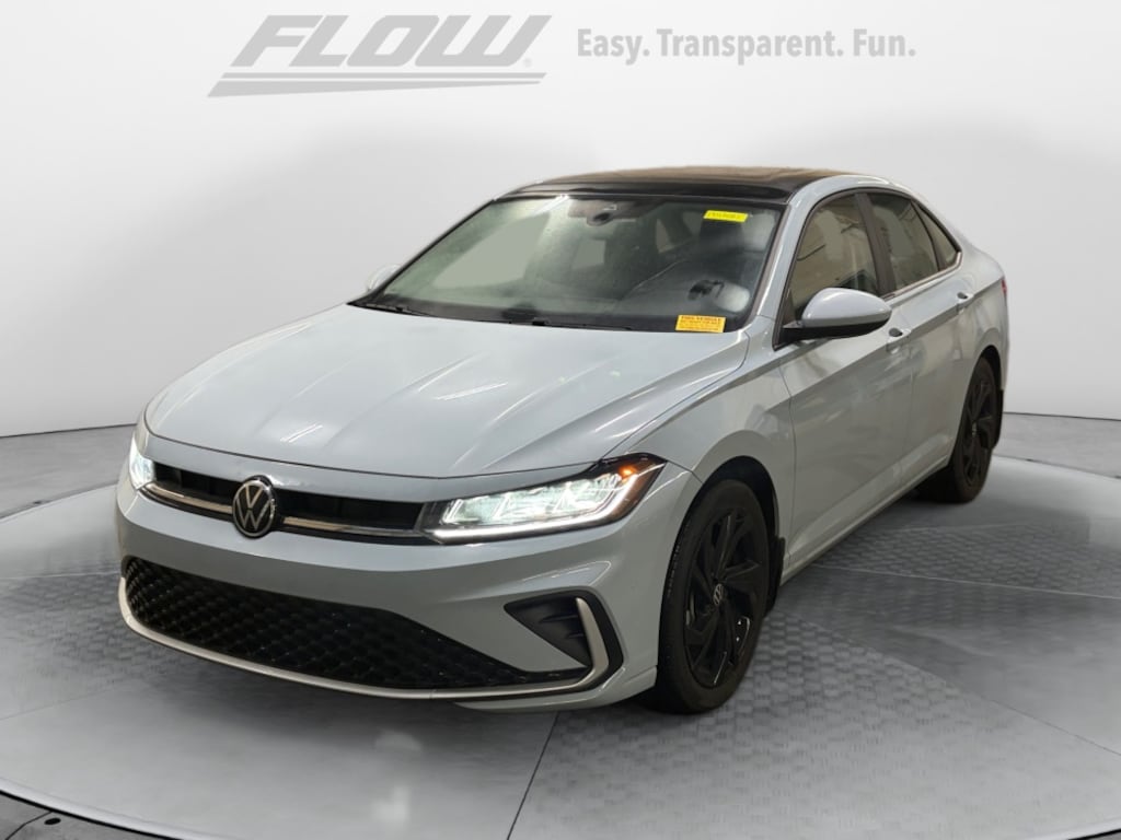 Certified 2025 Volkswagen Jetta 1.5T SE Sedan