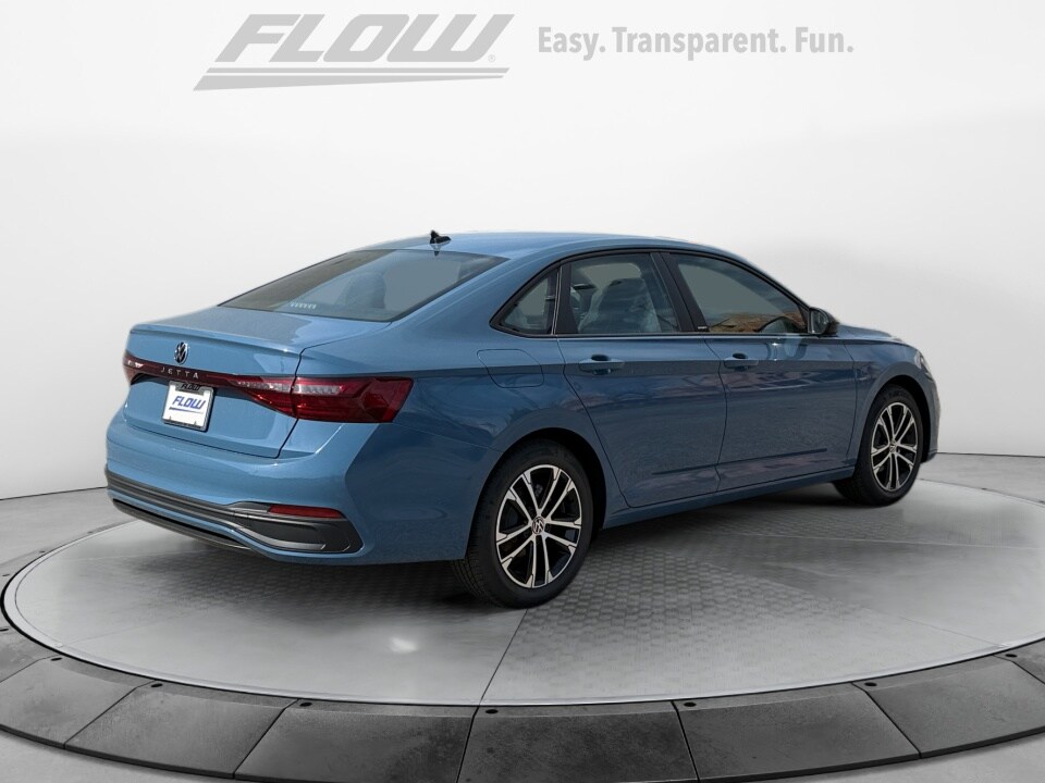 2026 Volkswagen Jetta Sport - Photo 7