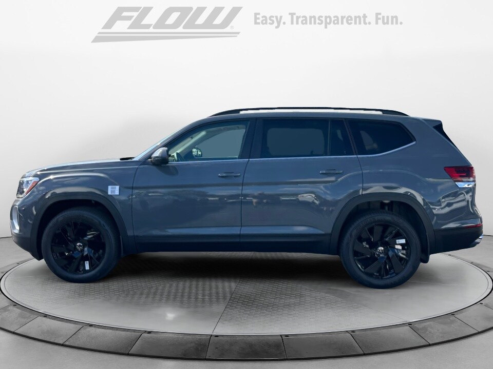 2026 Volkswagen Atlas SE Technology photo 4