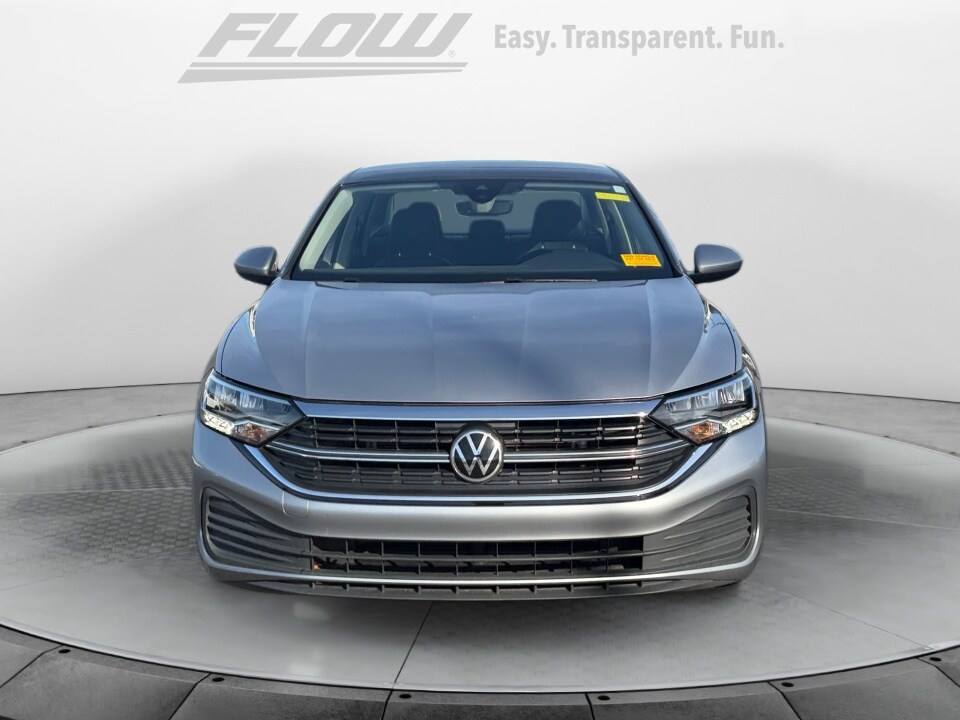 2022 Volkswagen Jetta 1.5T SE photo 2