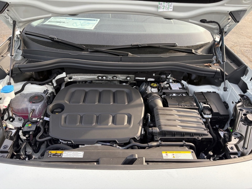 2026 Volkswagen Tiguan SE - Photo 16