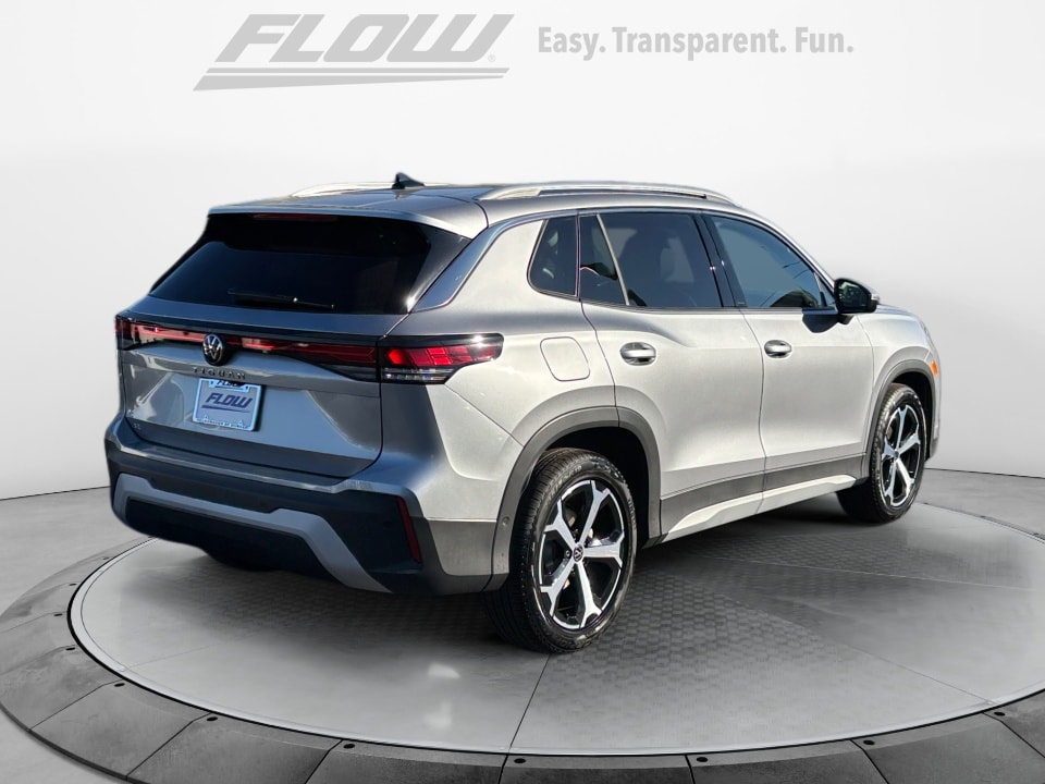 2026 Volkswagen Tiguan SE - Photo 7