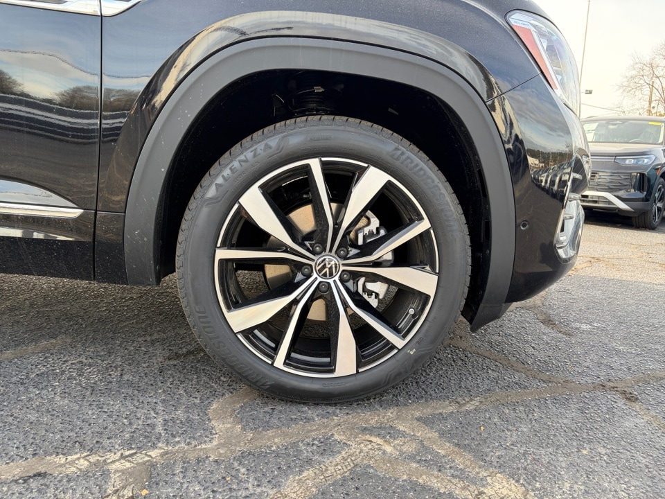 2026 Volkswagen Atlas Cross Sport SEL Premium R-LINE - Photo 24