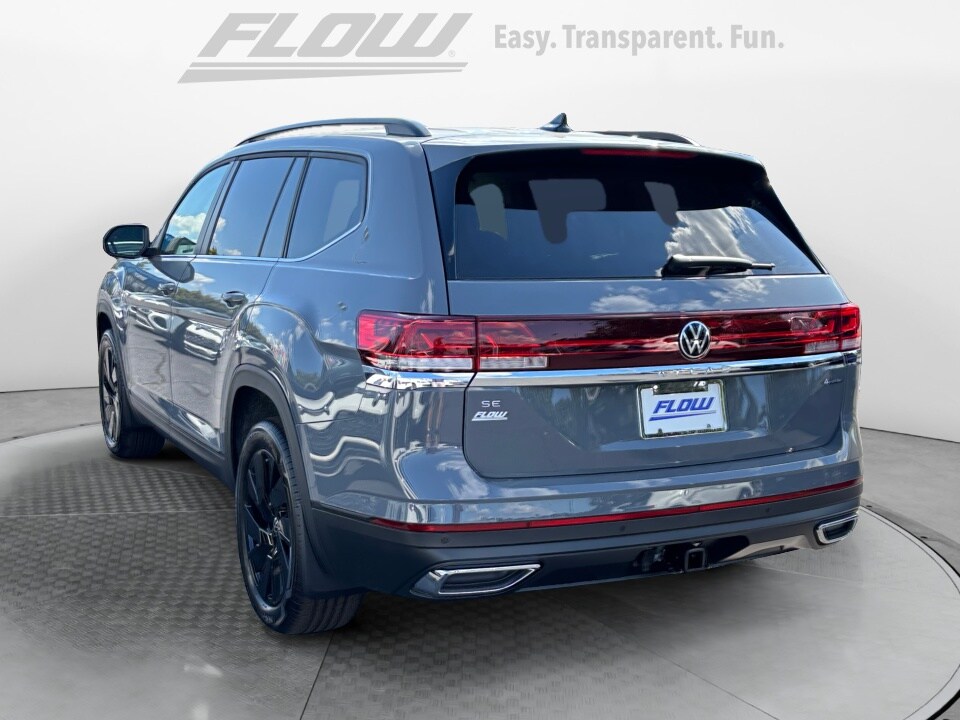 2026 Volkswagen Atlas SE Technology photo 4