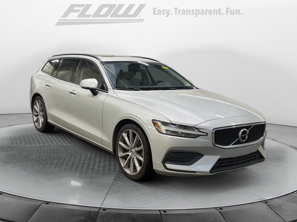 2020 Volvo V60 Momentum
