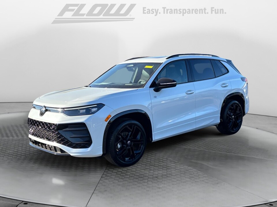 2025 Volkswagen Tiguan SE R-Line Black photo 3