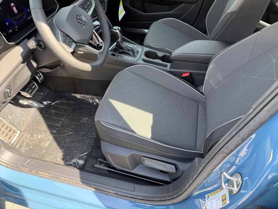2026 Volkswagen Jetta Sport - Photo 30