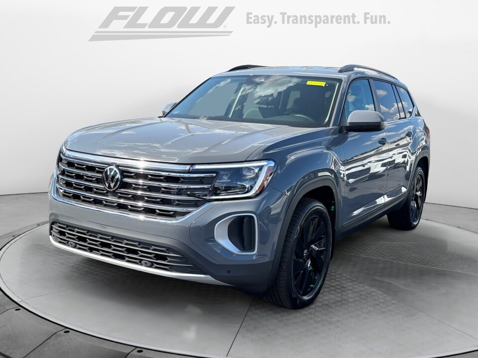 2026 Volkswagen Atlas SE Technology photo 3