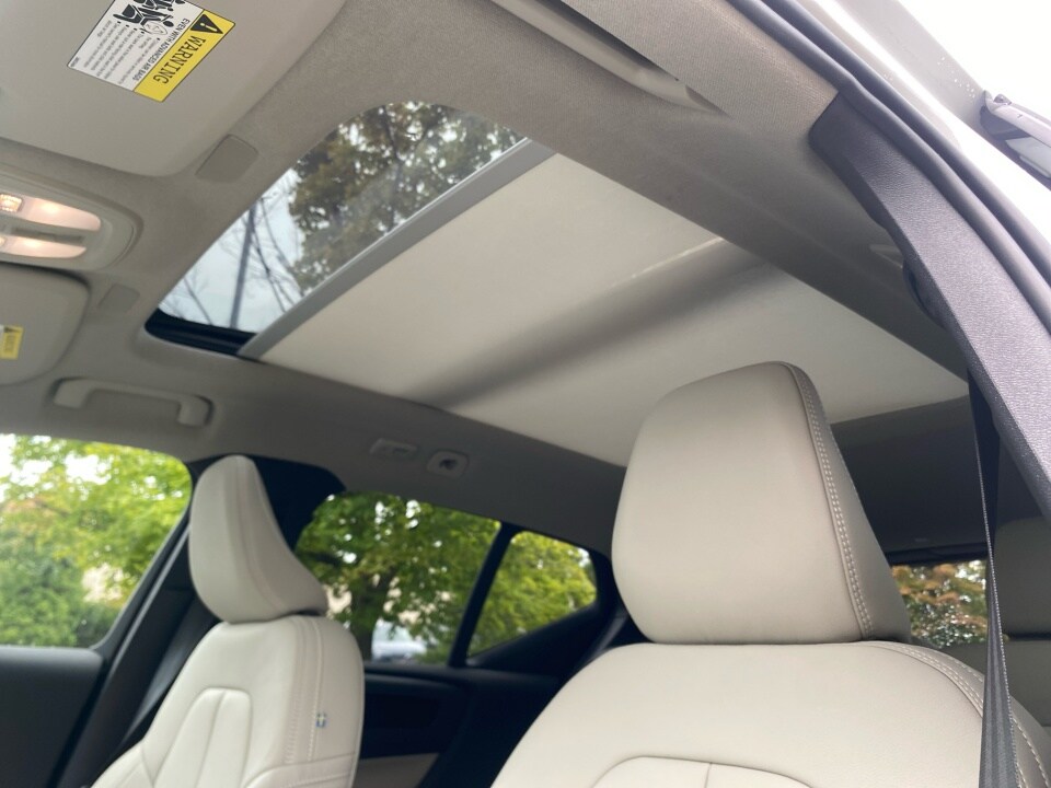 2026 Volvo XC40 Ultra - Photo 23