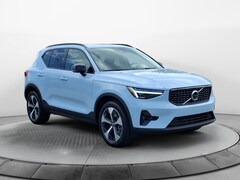 2026 Volvo XC40 B5 Plus AWD SUV