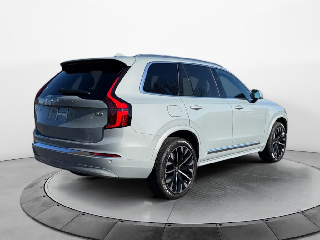 New 2026 Volvo XC90 plug-in hybrid T8 Plus 7-Seater SUV