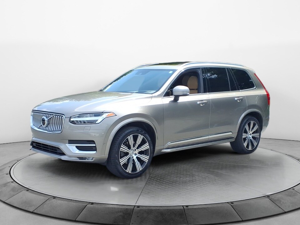 2022 Volvo XC90 T6 Inscription photo 3