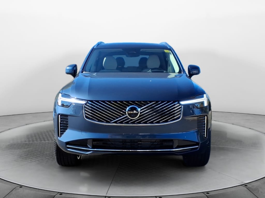 New 2026 Volvo XC90 B6 Ultra 7-Seater SUV