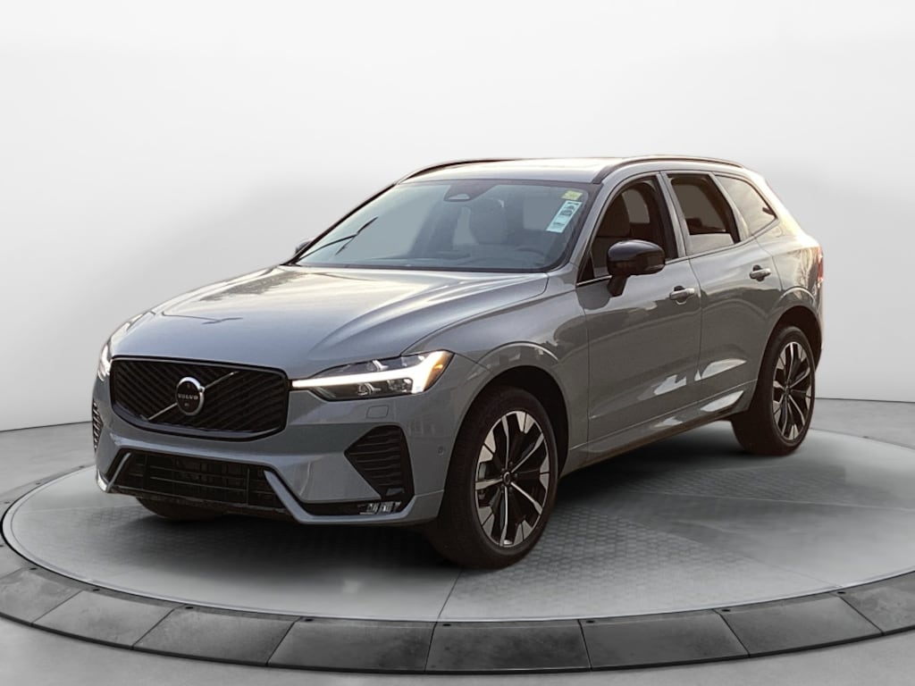 New 2026 Volvo XC60 B5 Plus SUV