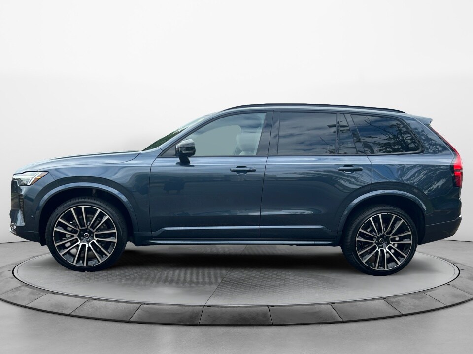 2026 Volvo XC90 photo 4