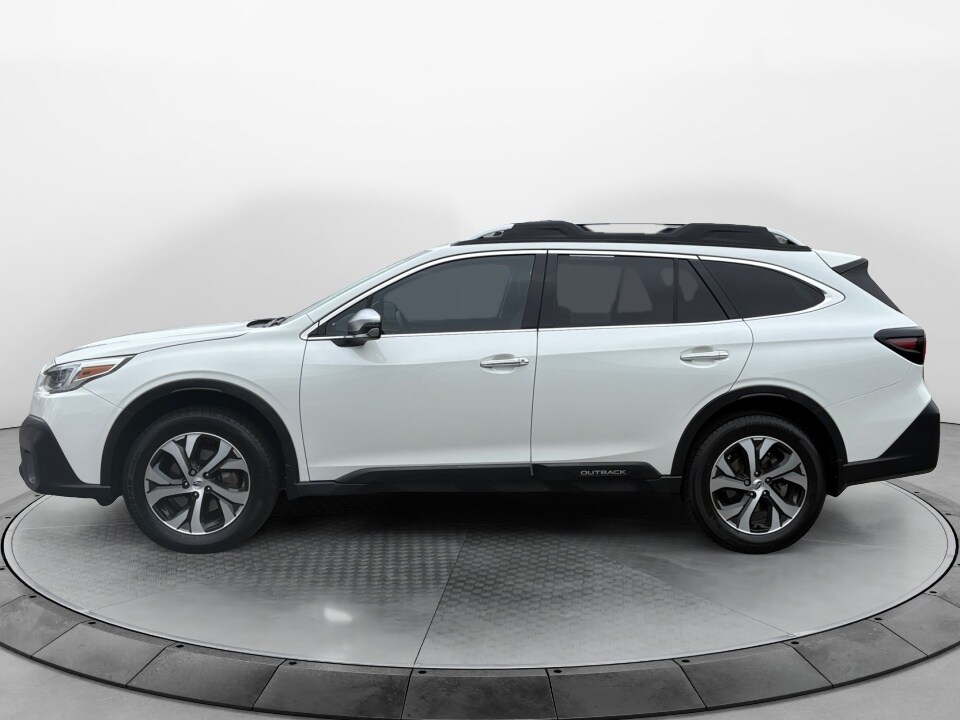 2020 Subaru Outback Touring XT photo 4